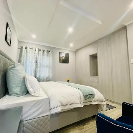 Cozier Glitz Villa Kaapstad Buitenkant foto